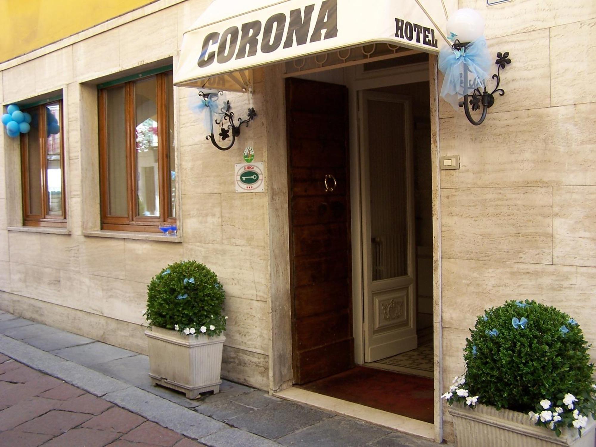 Albergo Corona Salsomaggiore Terme Buitenkant foto