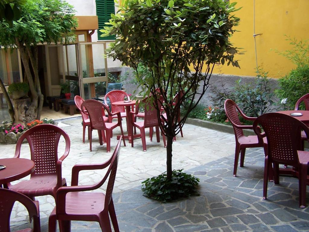 Albergo Corona Salsomaggiore Terme Buitenkant foto