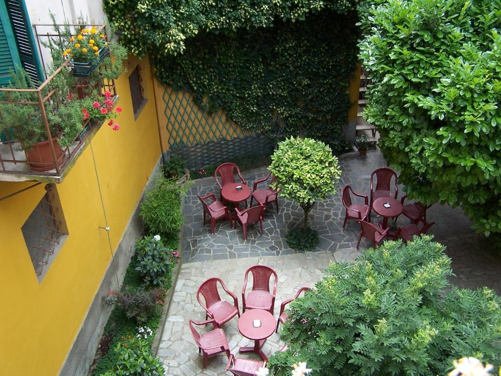 Albergo Corona Salsomaggiore Terme Buitenkant foto